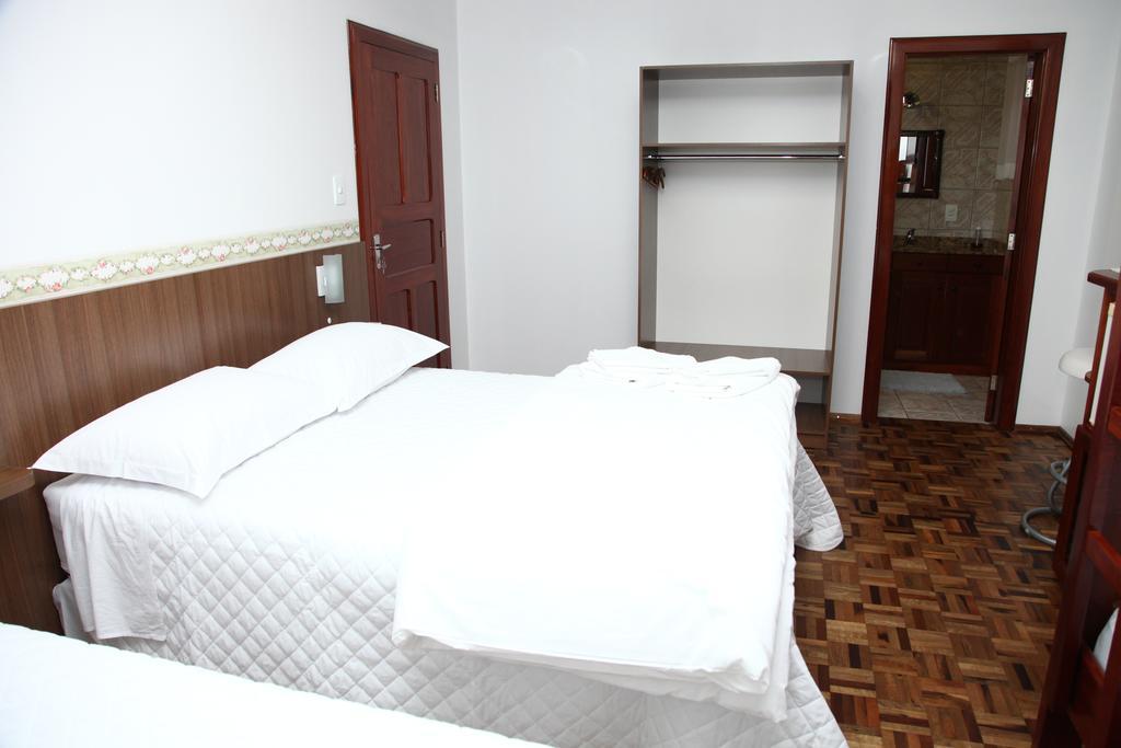 Hospedaria Gastehaus Enzian Treze Tílias Extérieur photo