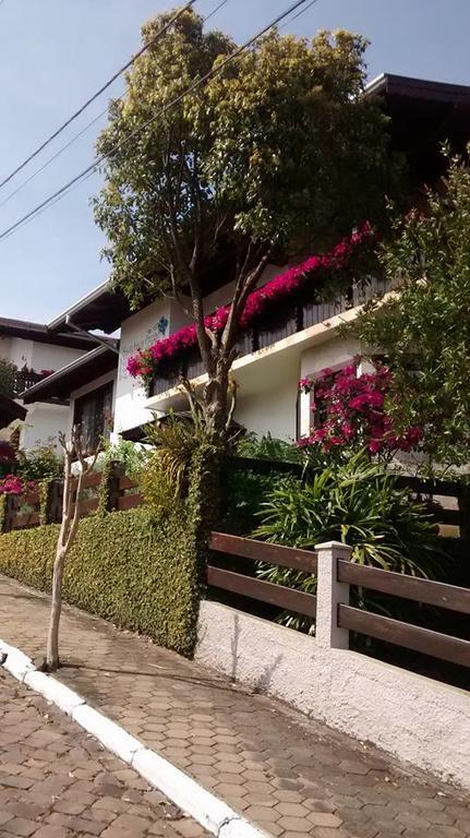 Hospedaria Gastehaus Enzian Treze Tílias Extérieur photo